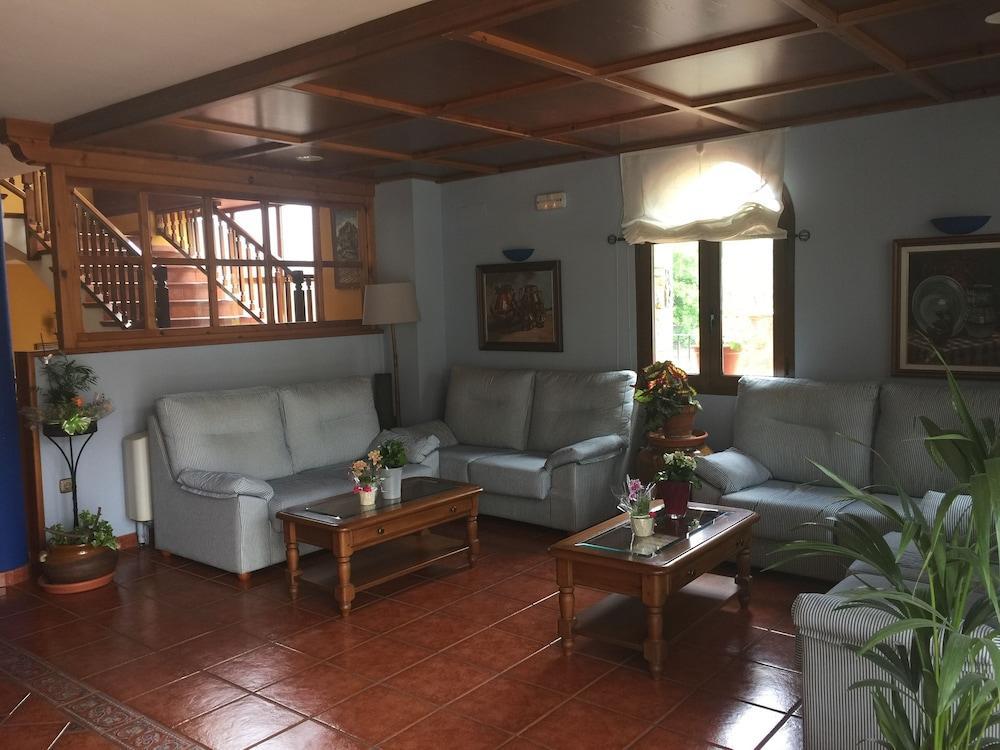 Hotel Arnal Escalona المظهر الخارجي الصورة